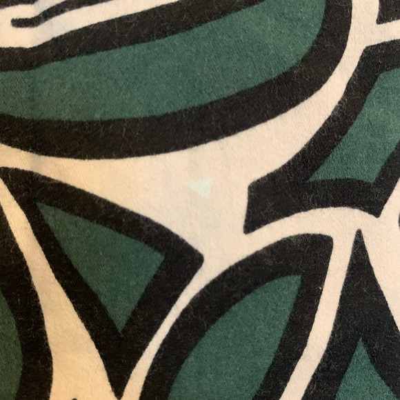 ‼️3/$30‼️ Super cute mini skirt - Picture 5 of 8